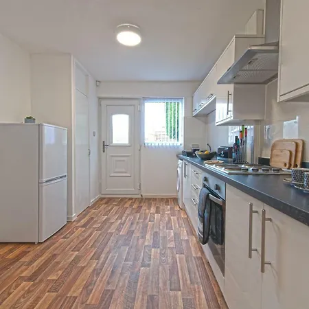 Padstow House Apartment