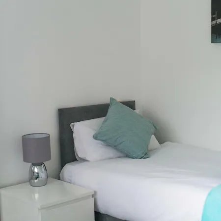 Padstow House Apartment *