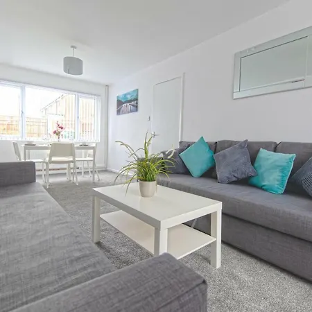 Padstow House Apartment Leeds (West Yorkshire)