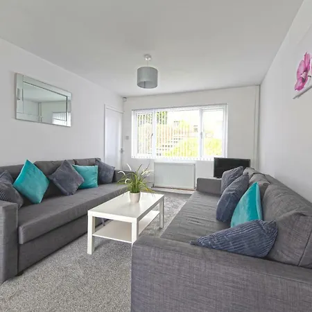 Padstow House Apartment Leeds (West Yorkshire)